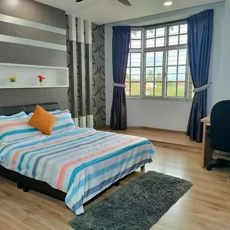 678 Homestay 4 Room 5 Minutes To Tower Teluk Intan Exterior photo